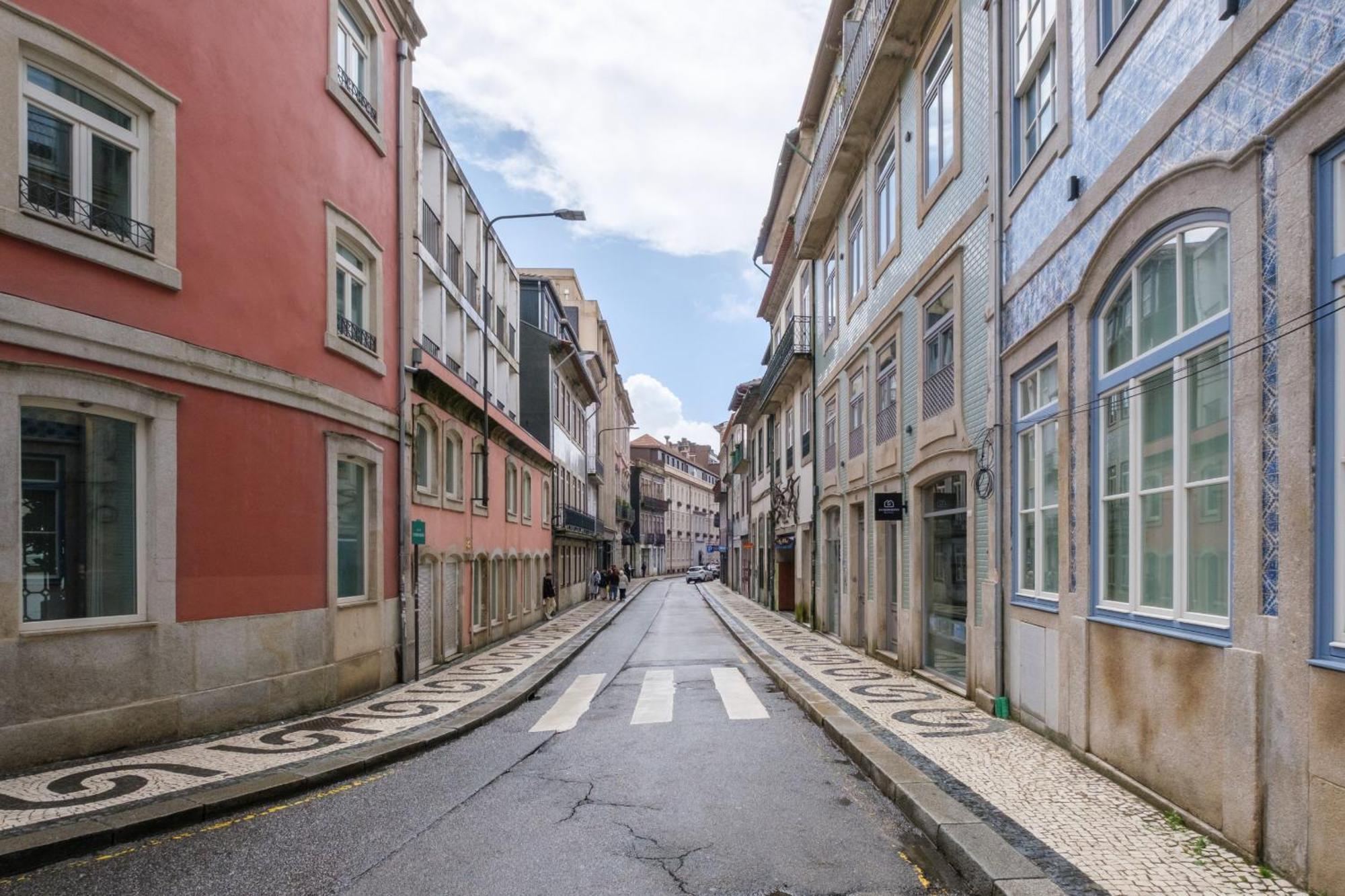 Art Deco 11 Luxury 2br Downtown Metro Ac Apartment Porto