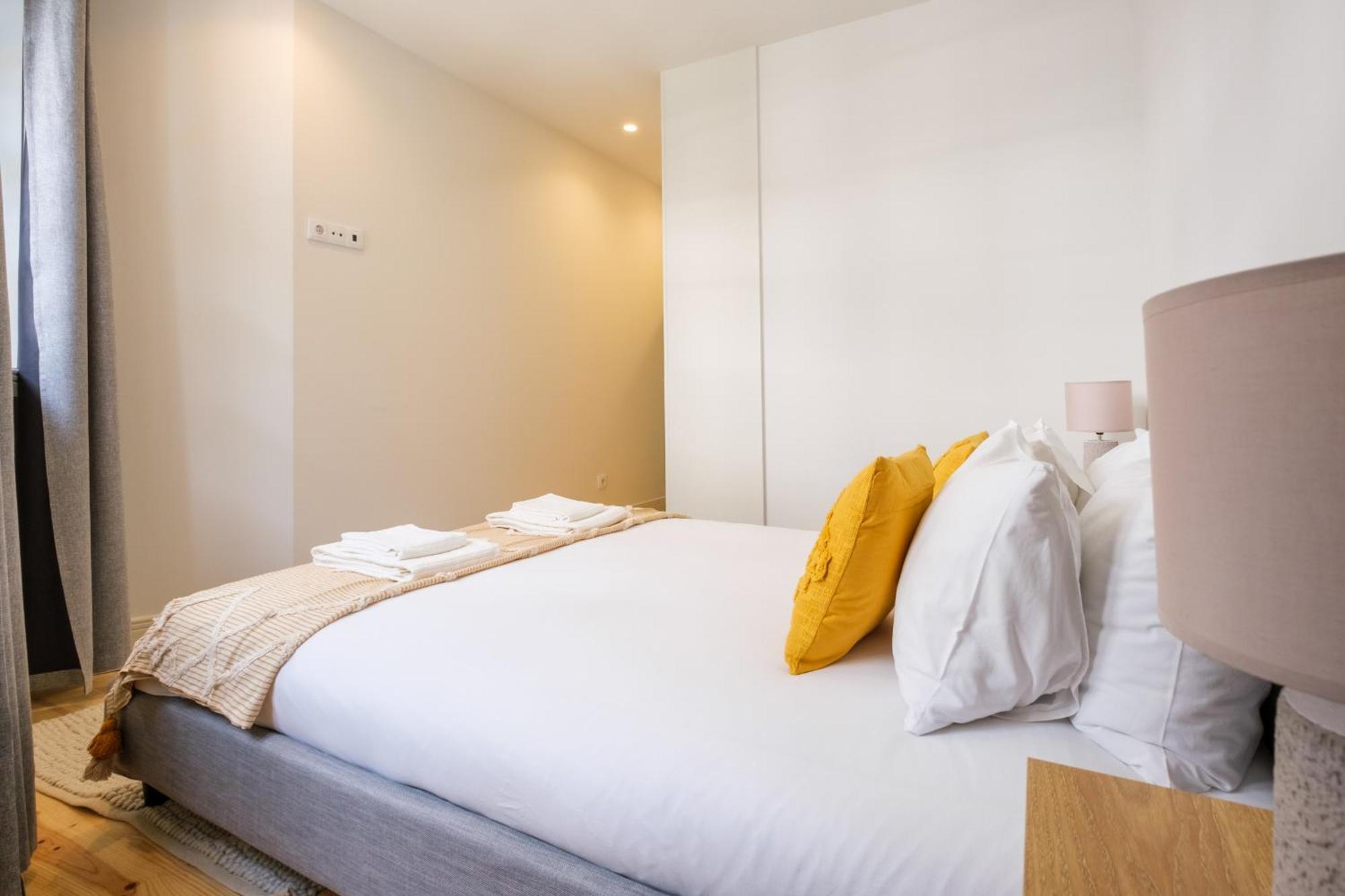 Apartment Art Deco 11 Luxury 2br Downtown Metro Ac Porto