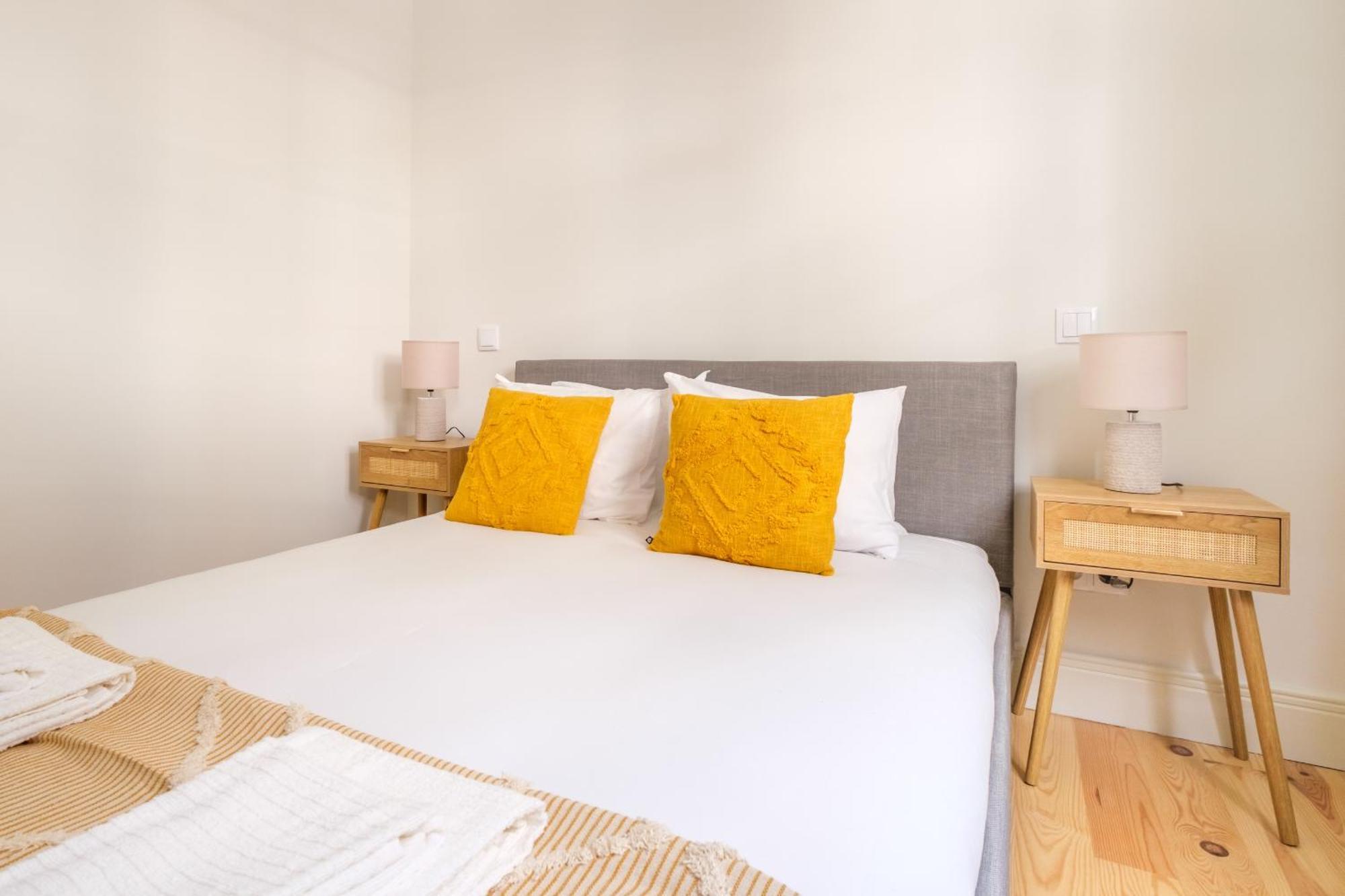 Art Deco 11 Luxury 2br Downtown Metro Ac