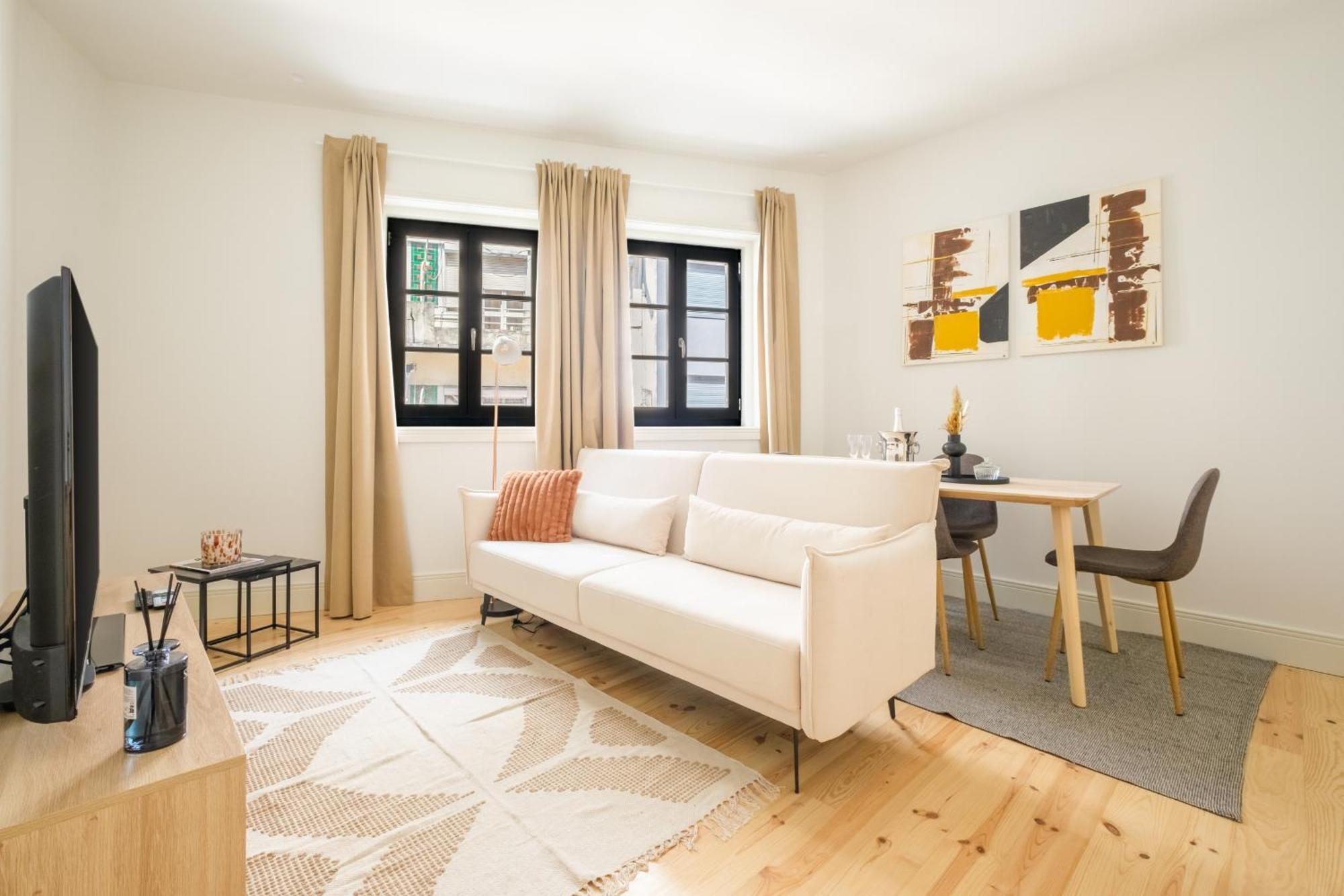 Art Deco 11 Luxury 2br Downtown Metro Ac *